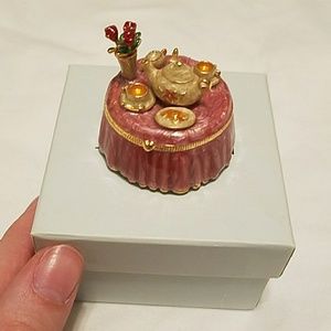 Monet Tea Party collectable trinket box